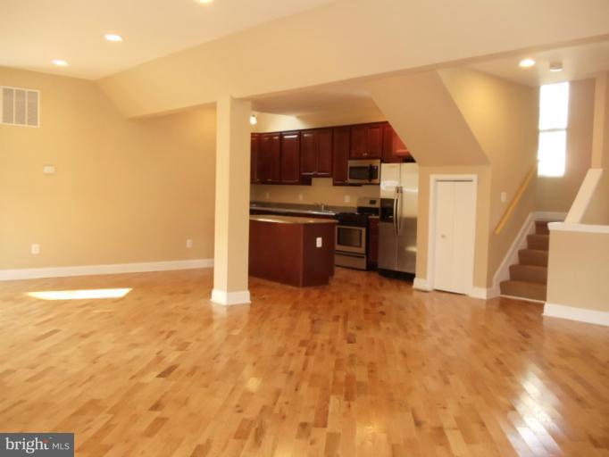 4003 Dorchester Road Baltimore, MD 21207 - Photo 29 of 30 Kitchen