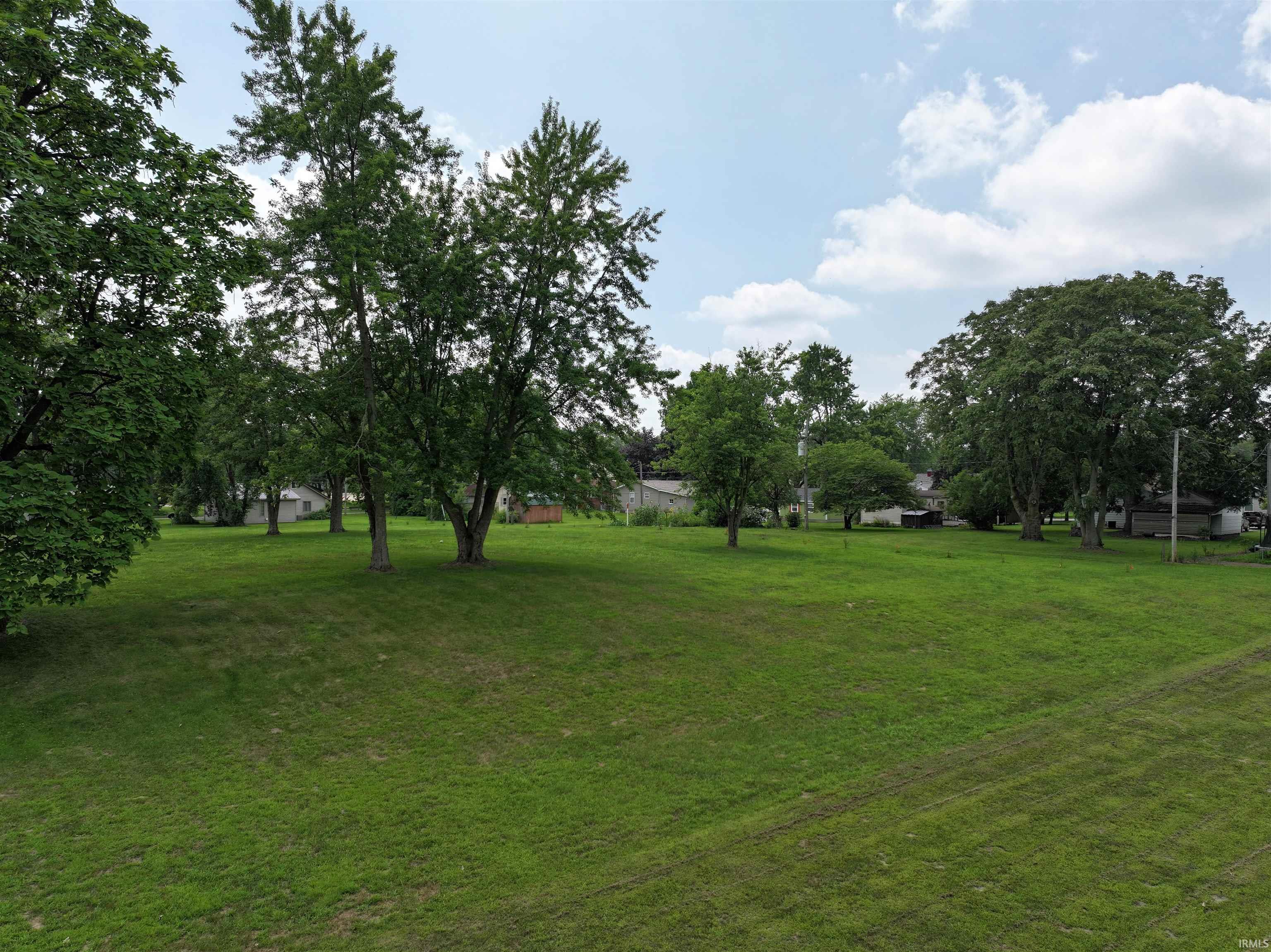 1023 North Monticello Street Winamac, IN 46996 - Photo 5 of 10