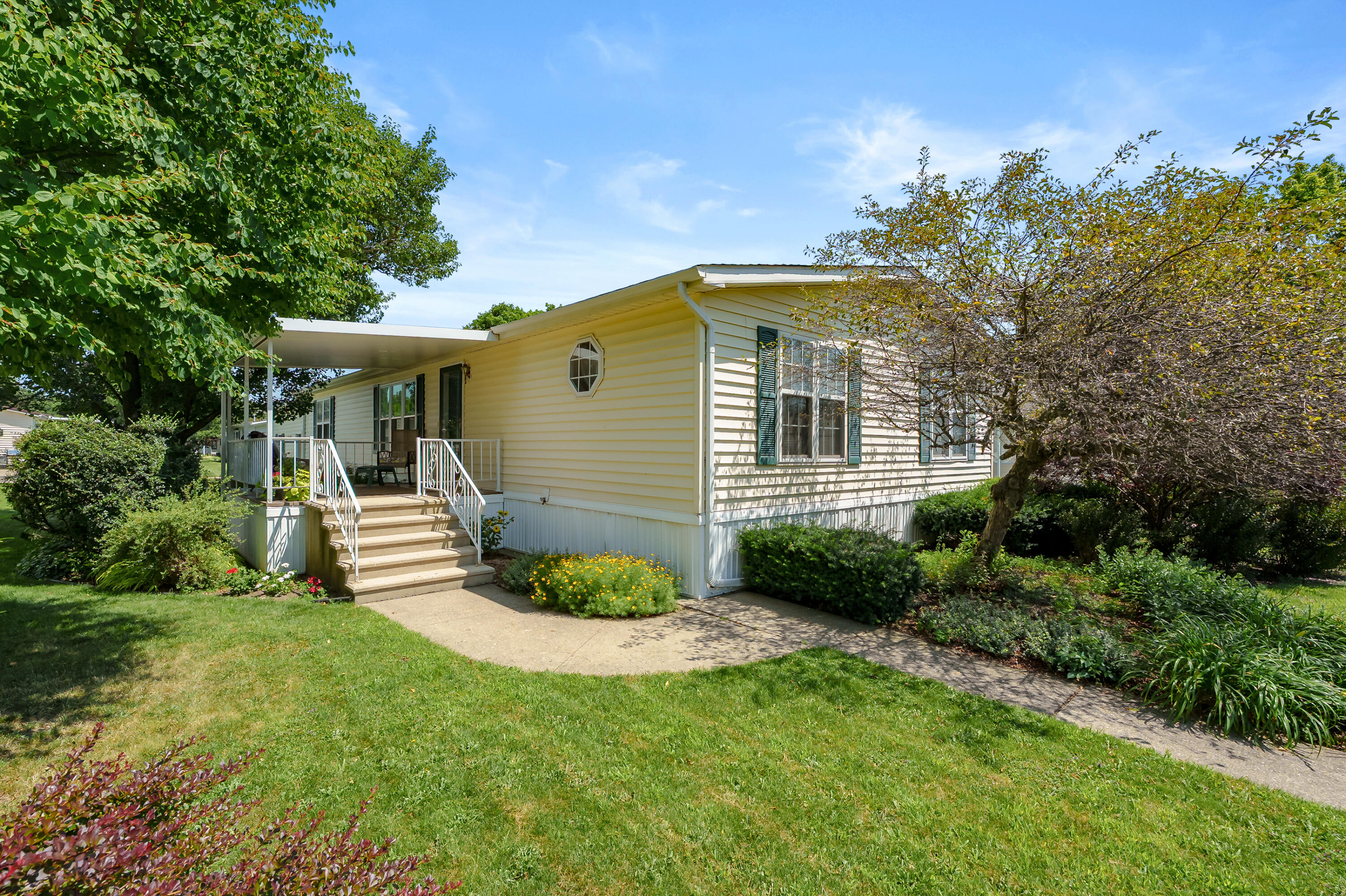 3410 Winter Wheat Road Kalamazoo, MI 49004 - Photo 1 of 30 Exterior