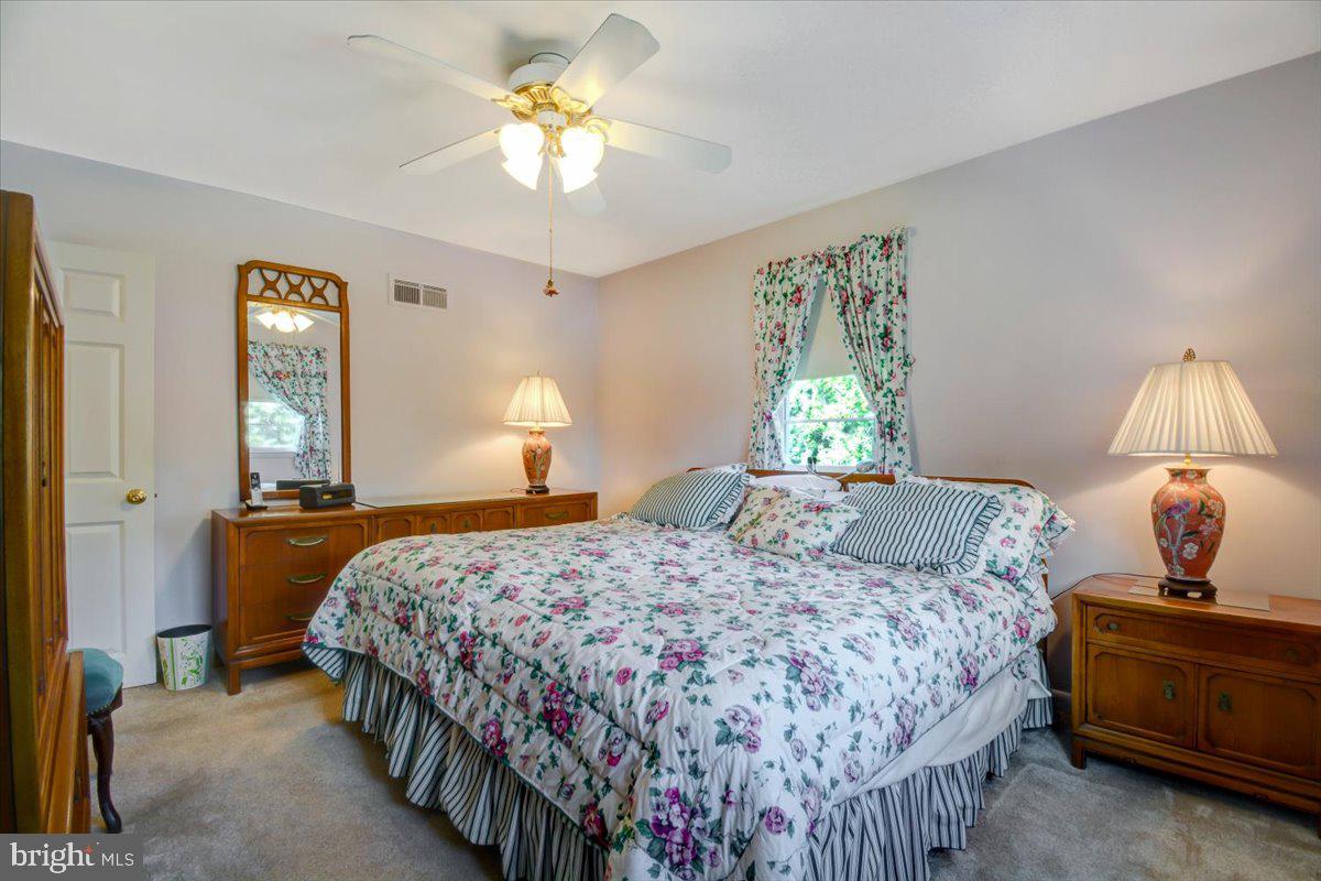 115 Croftley Road Lutherville-Timonium, MD 21093 - Photo 11 of 29 Gallery Image 11