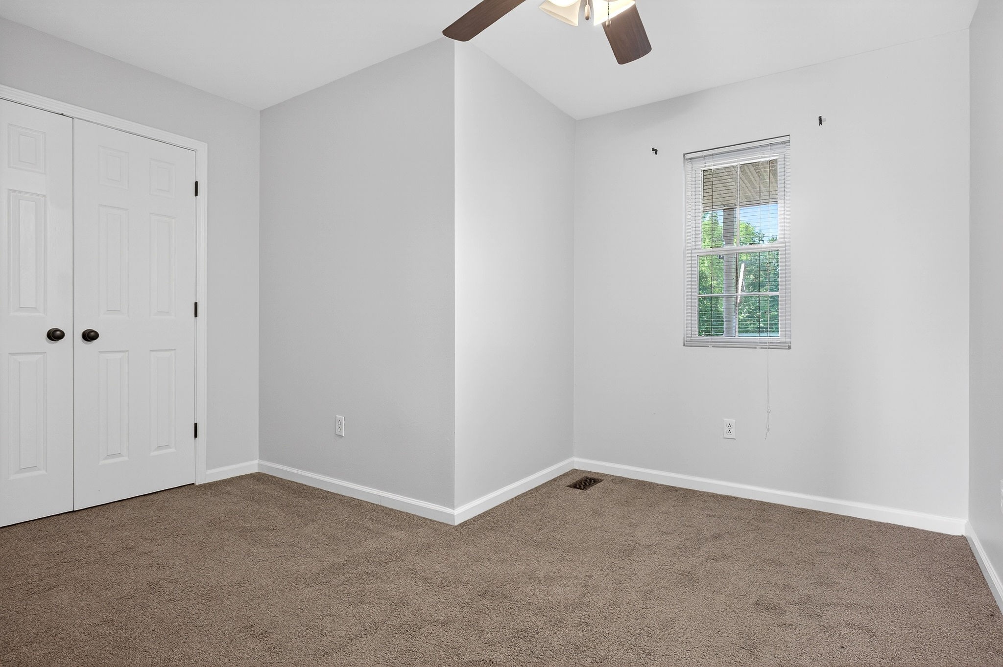 412 Rock Station Road Rock Island, TN 38581 - Photo 20 of 47 a view of an empty room with a window