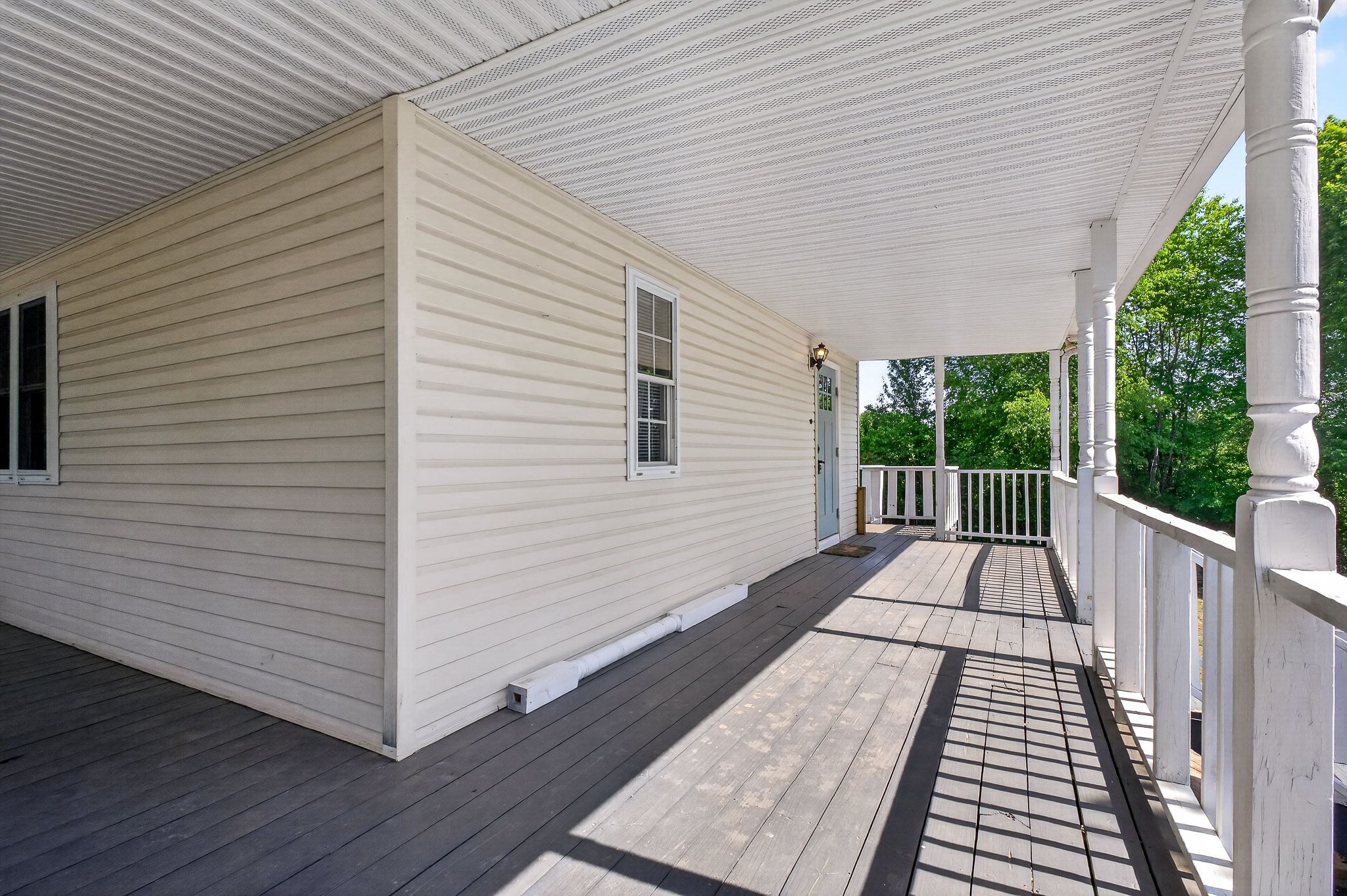 412 Rock Station Road Rock Island, TN 38581 - Photo 35 of 47 a view of a balcony with wooden floor