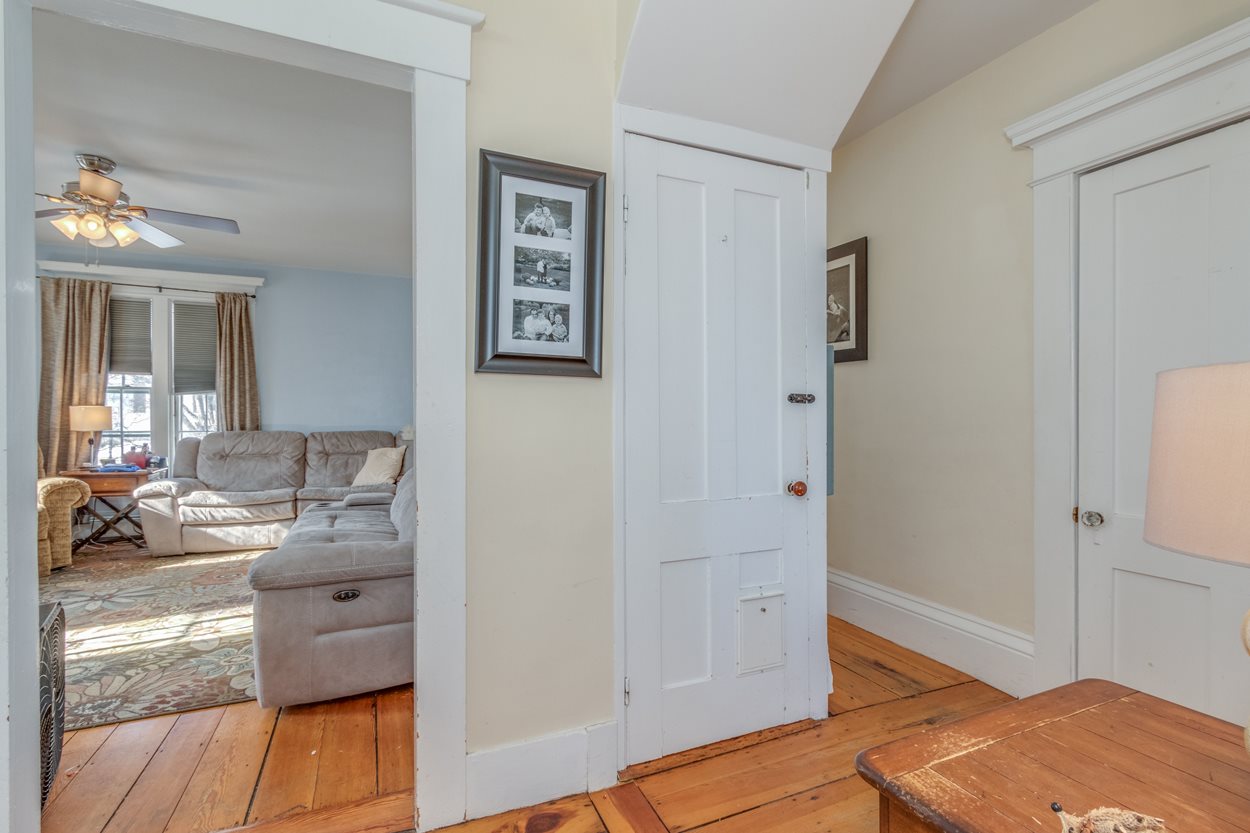 88 North Spring Street Concord, NH 03301 - Photo 14 of 35