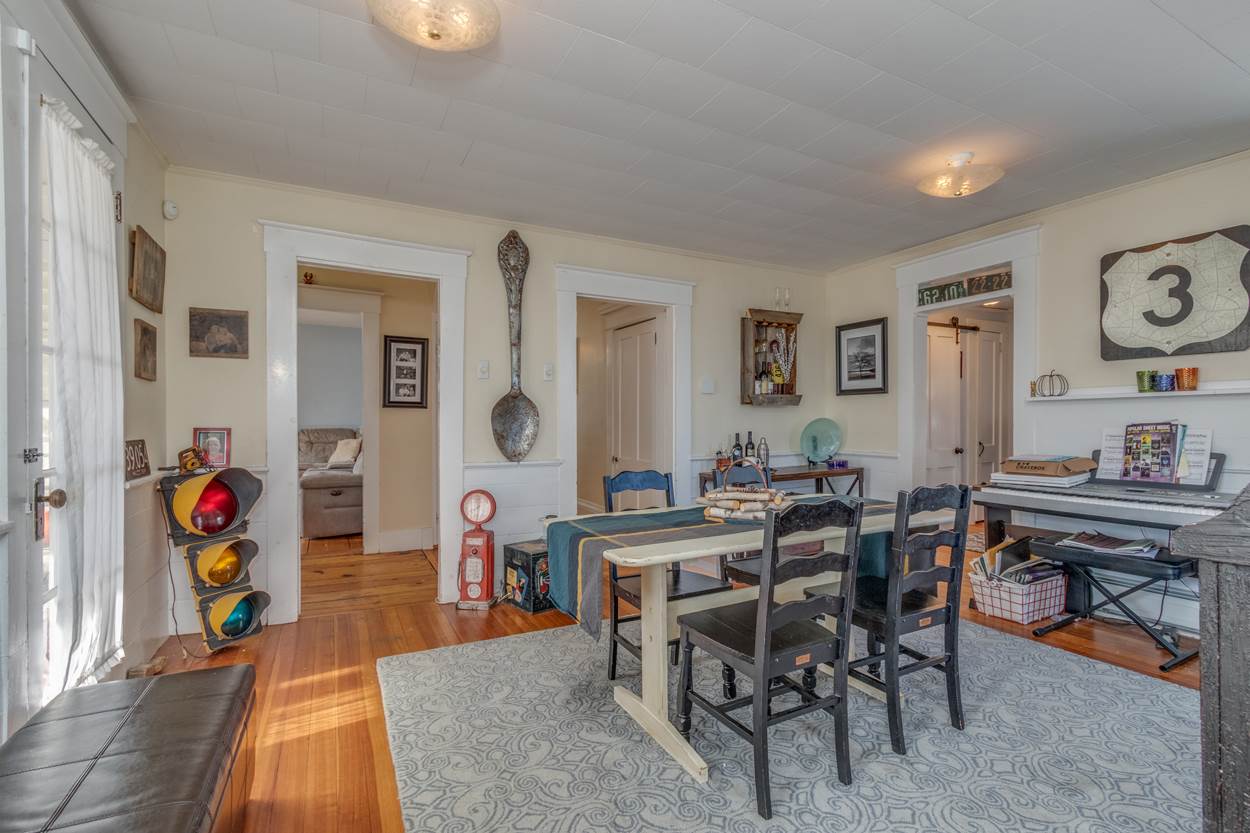 88 North Spring Street Concord, NH 03301 - Photo 7 of 35