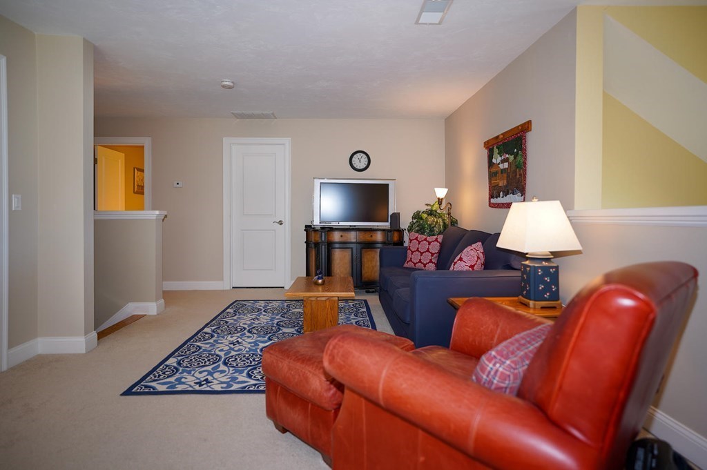 10 Hastings Road, Unit 10 Hudson, MA 01749 - Photo 20 of 32 Gallery Image 20