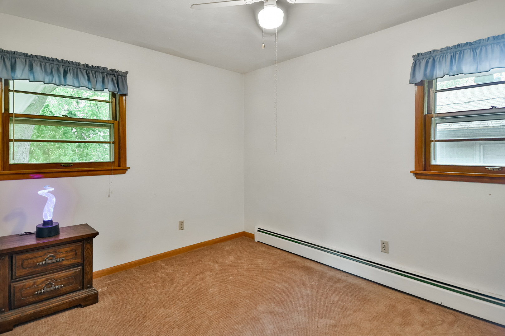 3307 Ruth Street Rockford, IL 61103 - Photo 13 of 28 a view of an empty room with a window