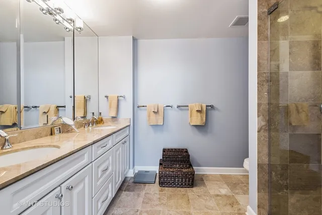 $485,000 | 1629 South Prairie Avenue, Unit 2509, Chicago, IL 60616