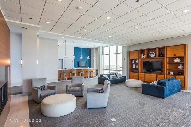 $485,000 | 1629 South Prairie Avenue, Unit 2509, Chicago, IL 60616