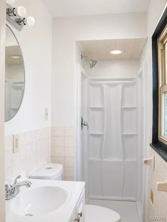 $299,950 | 14125 Old Jamestown Road, Florissant, MO 63033
