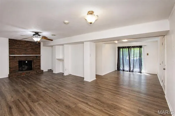 $299,950 | 14125 Old Jamestown Road, Florissant, MO 63033