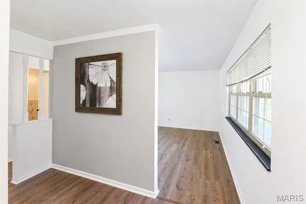 $299,950 | 14125 Old Jamestown Road, Florissant, MO 63033