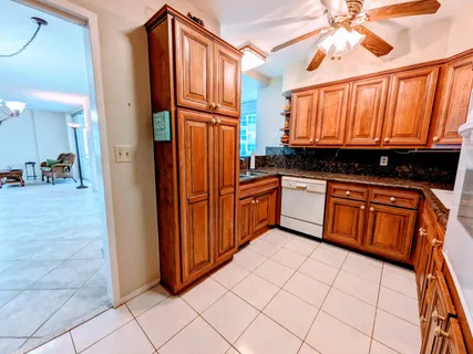 $325,000 | 3600 Galt Ocean Drive, Unit 4C, Fort Lauderdale, FL 33308
