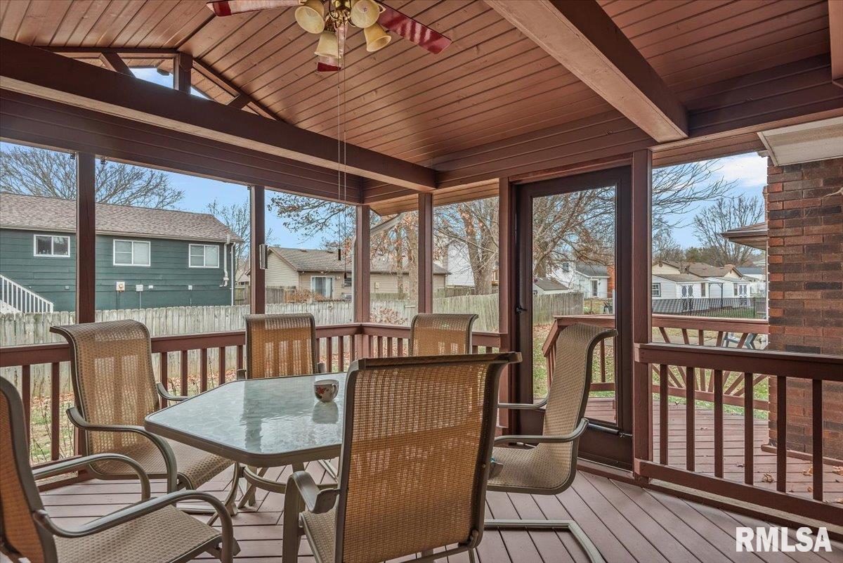 17 Hollybrook Drive Springfield, IL 62702 - Photo 19 of 36