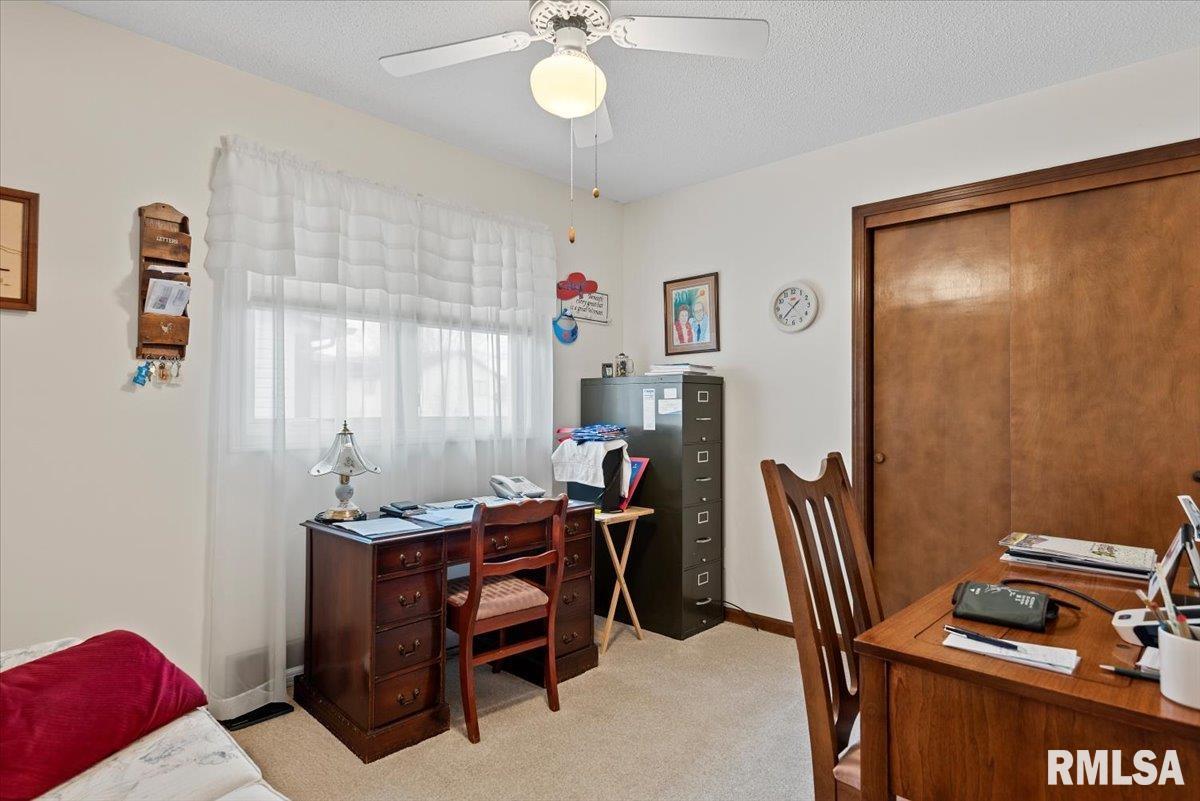 17 Hollybrook Drive Springfield, IL 62702 - Photo 30 of 36