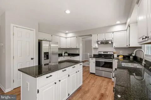 $915,000 | 8316 Jumping Field Court, Ellicott City, MD 21043