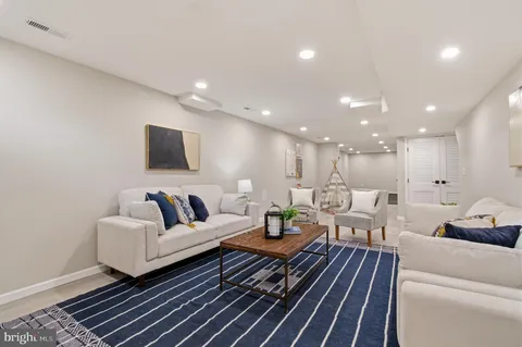 $915,000 | 8316 Jumping Field Court, Ellicott City, MD 21043