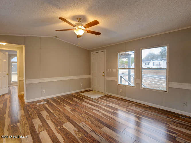 119 Lehigh Road Wilmington, NC 28412 - Photo 3 of 23 119 Lehigh Rd Wilmington NC-small-004-22