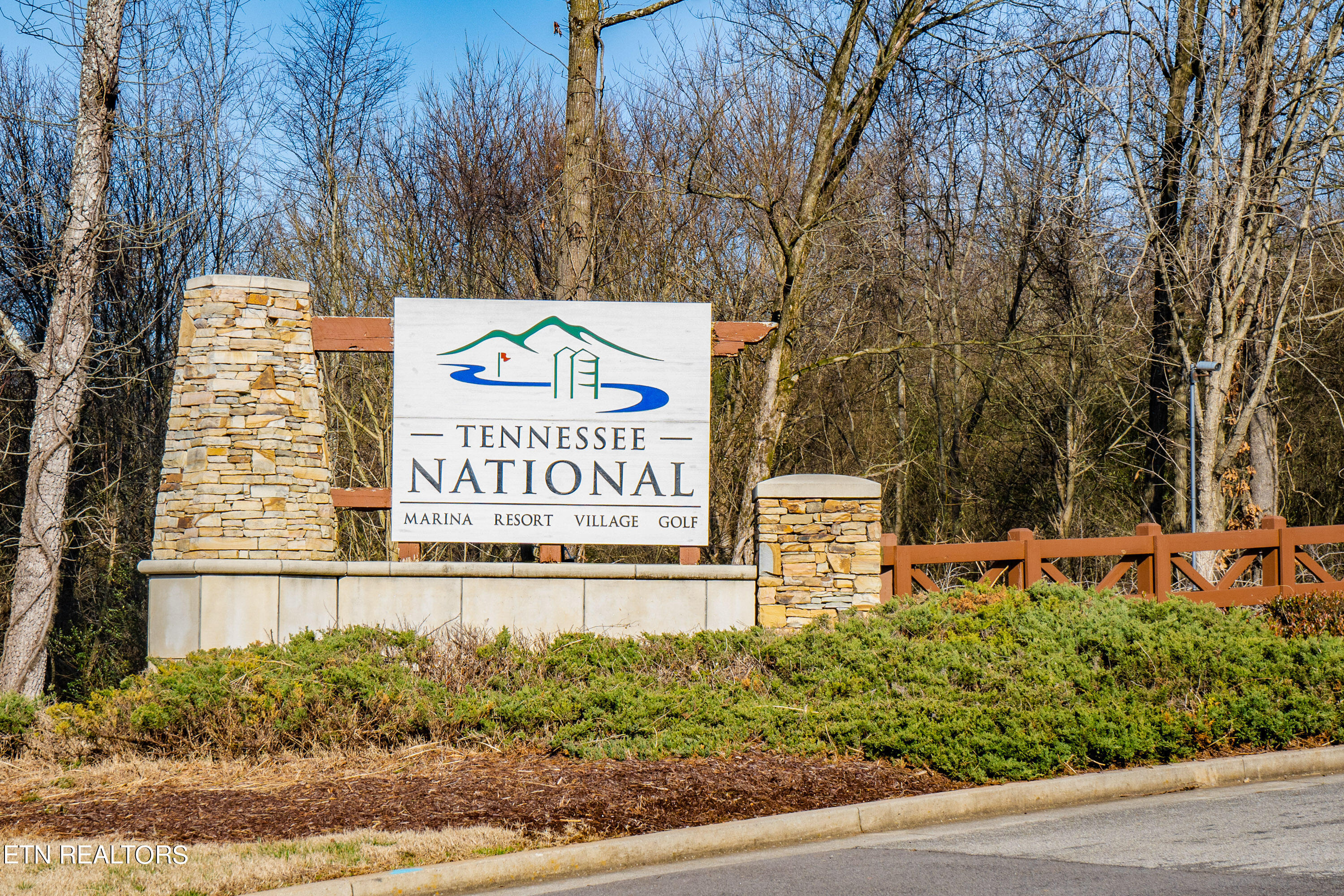 3748 Persimmon Ridge Loudon, TN 37774 - Photo 9 of 18 3748 Persimmon Ridge-7