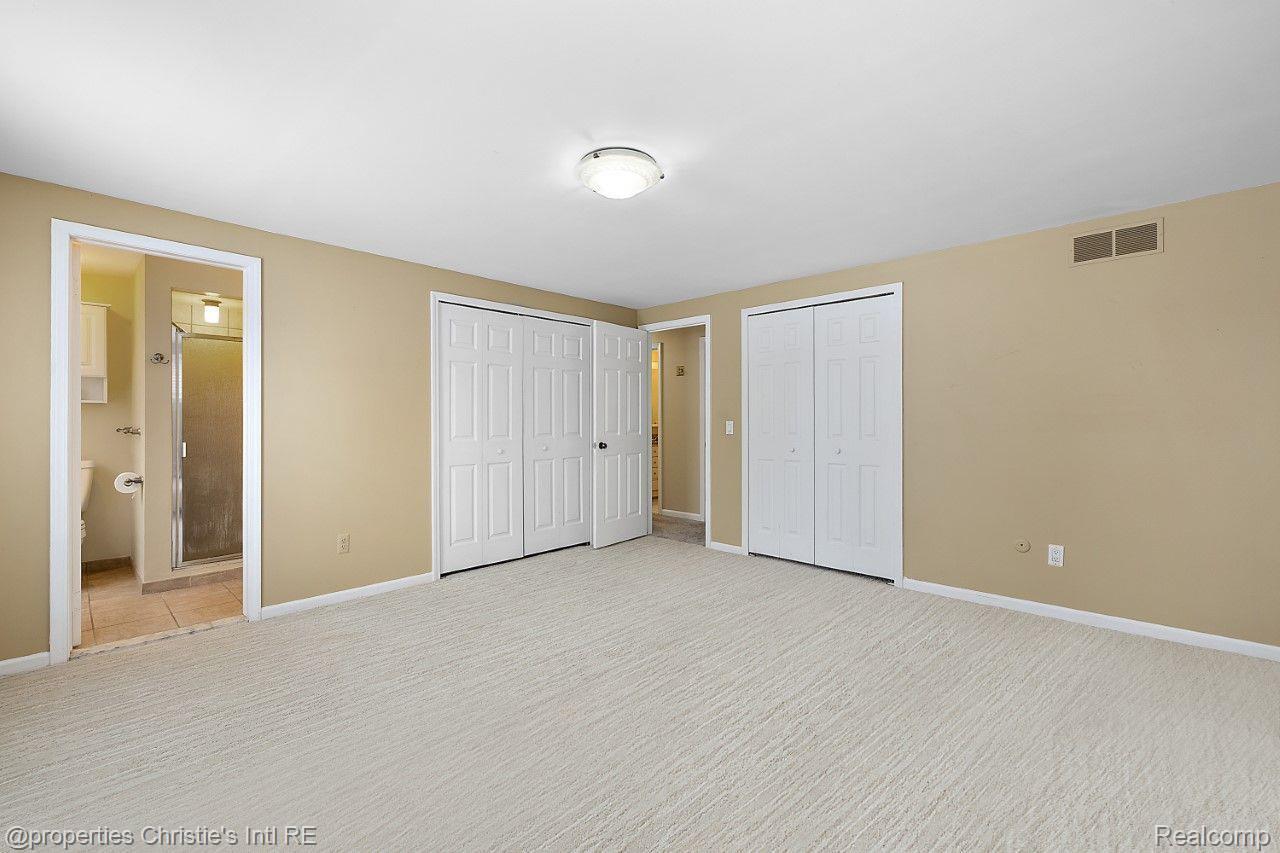 5199 Aintree Road Rochester, MI 48306 - Photo 23 of 44 Gallery Image 23