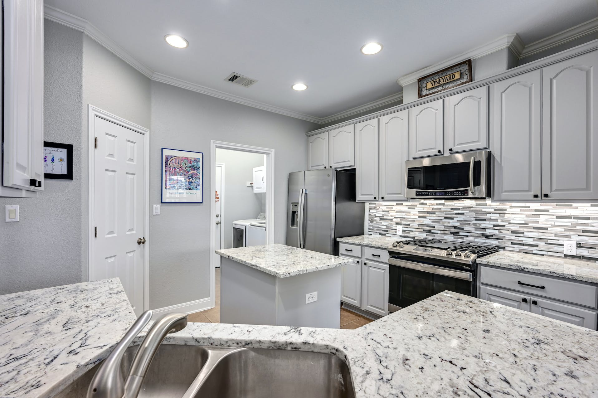 208 Aria Ridge, Unit 602 Austin, TX 78738 - Photo 5 of 27