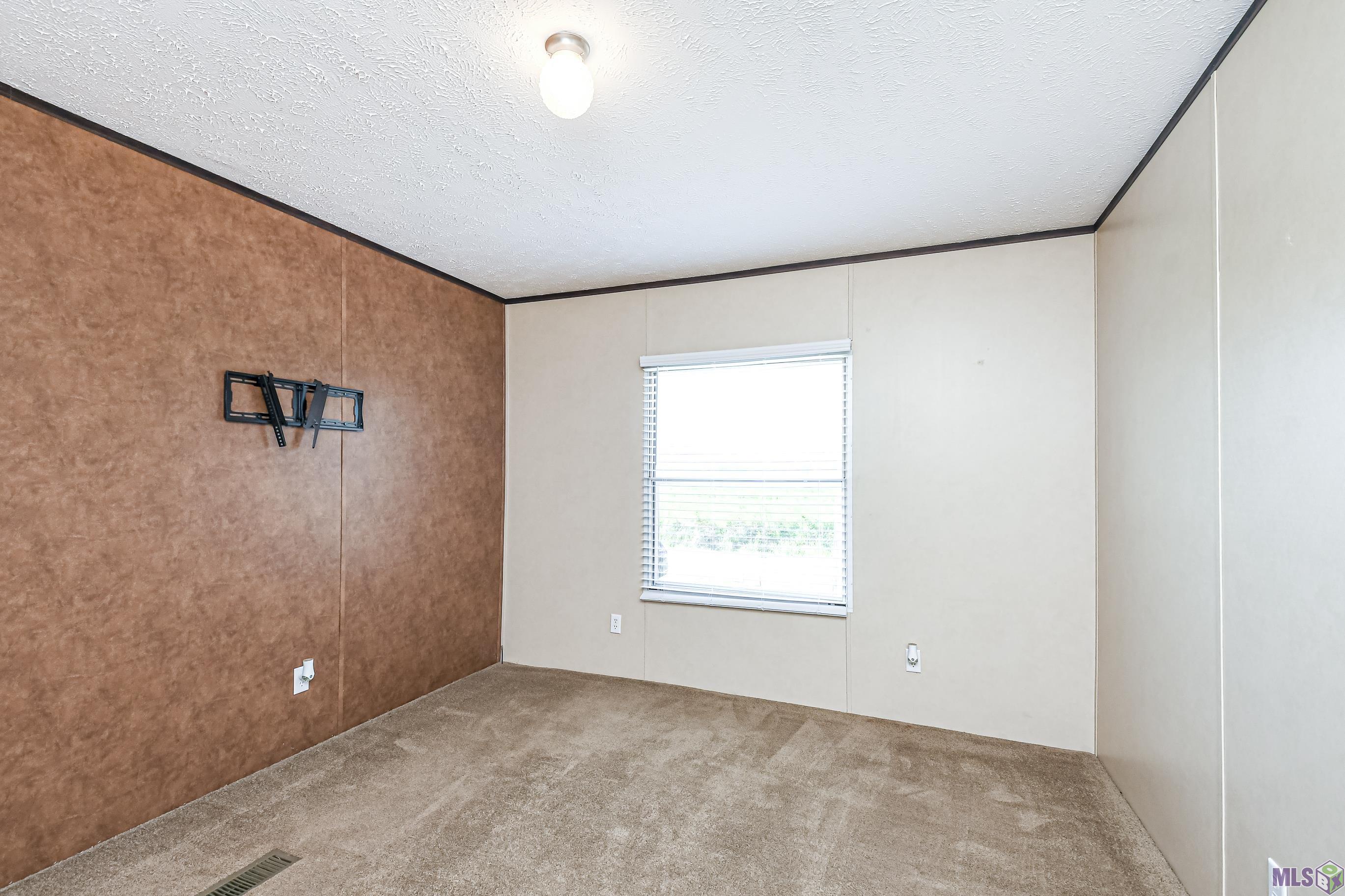 48080 Rogers A Road St. Amant, LA 70774 - Photo 8 of 21 Gallery Image 8