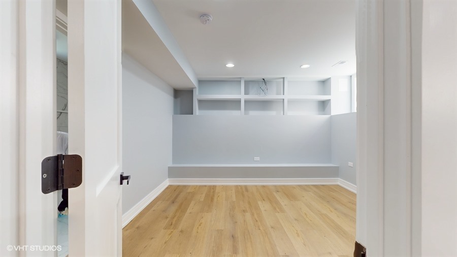 4115 North Ridgeway Avenue Chicago, IL 60618 - Photo 36 of 46 a view of an empty room