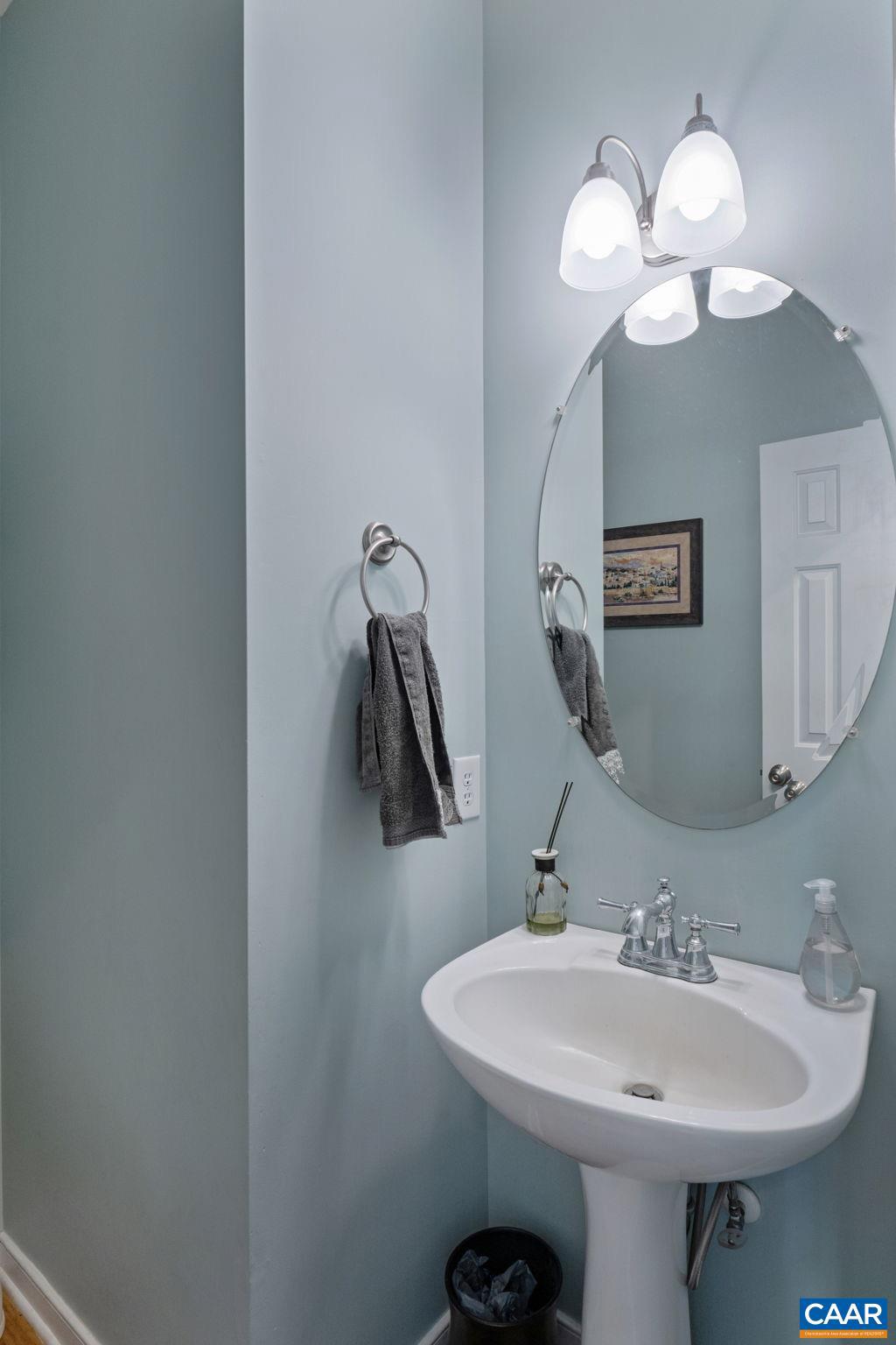 315 Willow Ridge Road Troy, VA 22974 - Photo 17 of 48