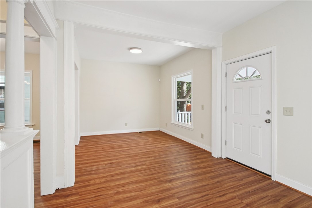 77 Sidney Street Rochester, NY 14609 - Photo 11 of 43