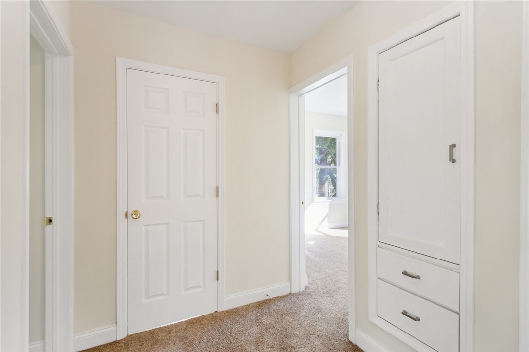 77 Sidney Street Rochester, NY 14609 - Photo 23 of 43