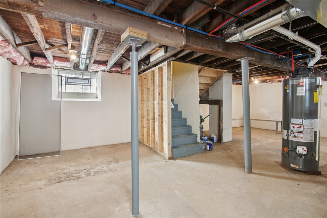 77 Sidney Street Rochester, NY 14609 - Photo 38 of 43