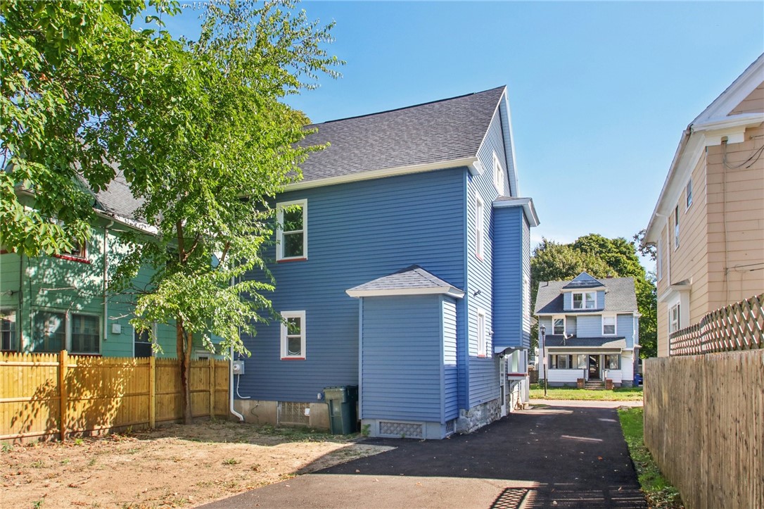 77 Sidney Street Rochester, NY 14609 - Photo 42 of 43