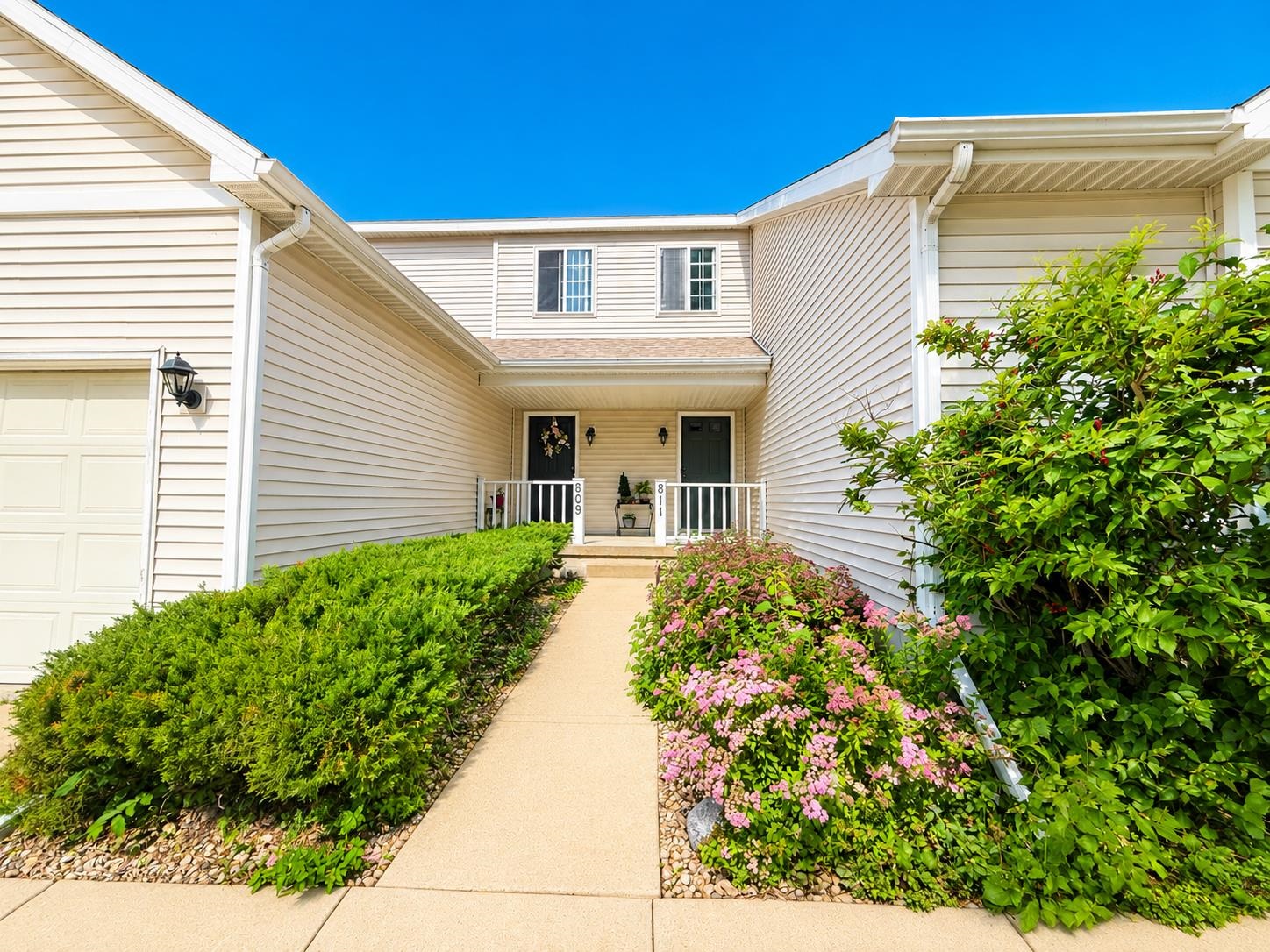 809-811 Vista Ridge Drive Mount Horeb, WI 53572 - Photo 1 of 76