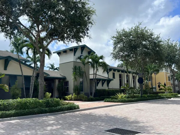 $2,550 | 1717 Borrego Way, Unit 6, West Palm Beach, FL 33401