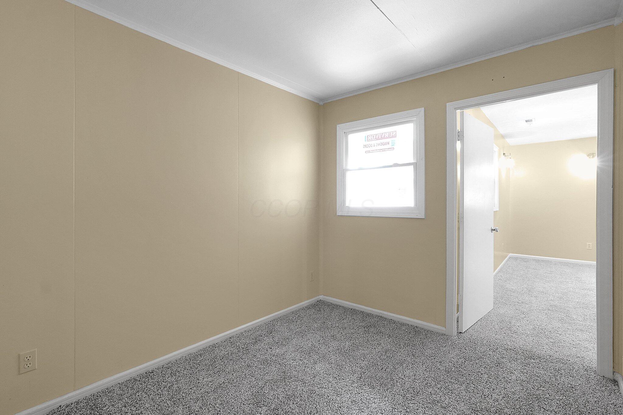 1086 South Hampton Road Columbus, OH 43227 - Photo 13 of 22 15-web-or-mls-1086-s-hampton-rd