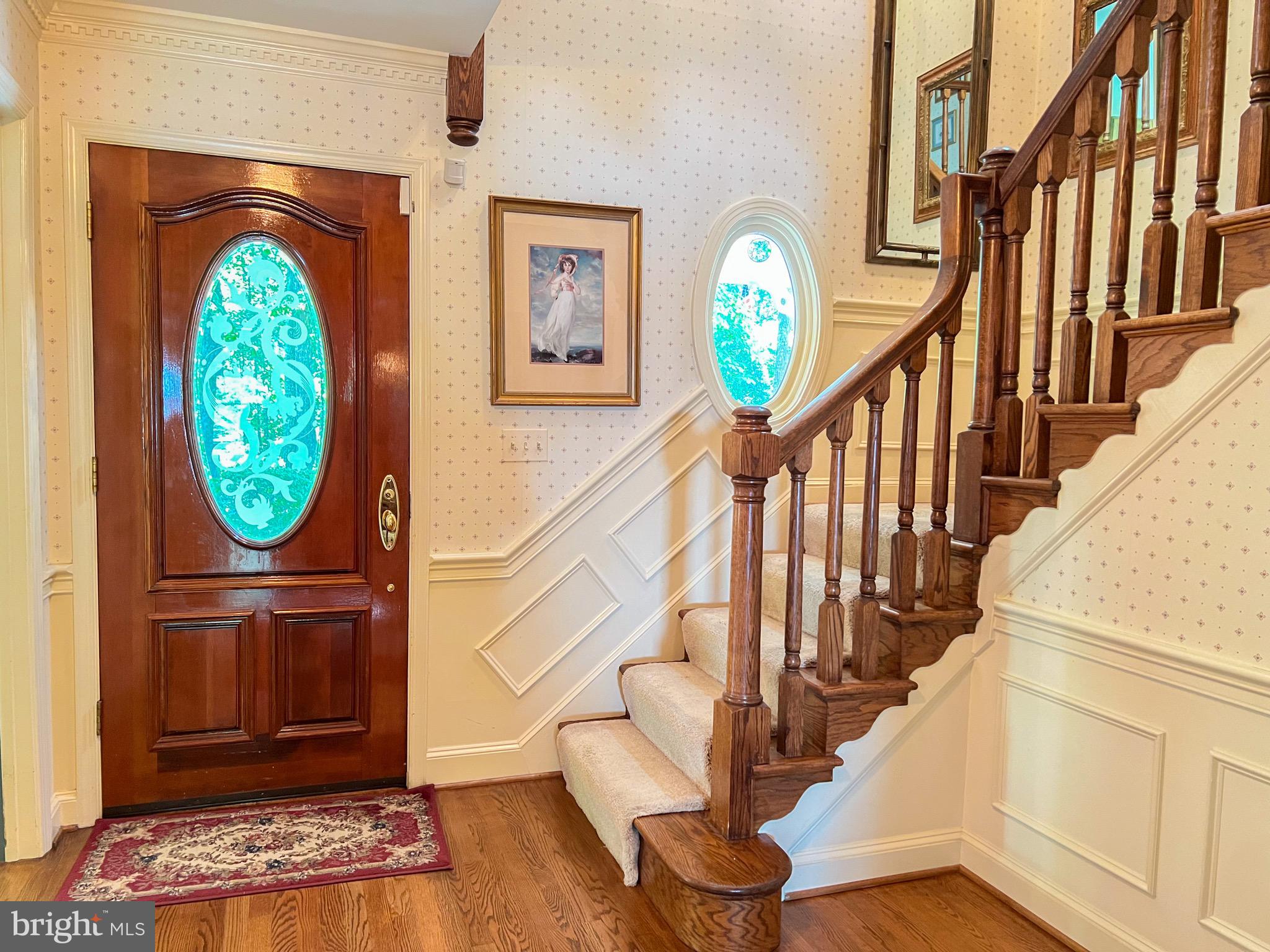3690 Russell Road Woodbridge, VA 22192 - Photo 23 of 58 Foyer