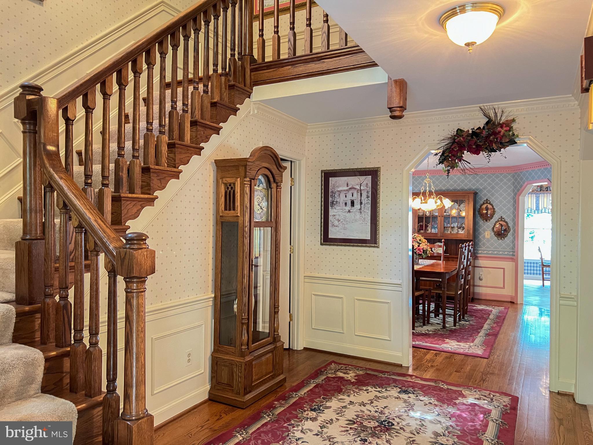 3690 Russell Road Woodbridge, VA 22192 - Photo 25 of 58 Foyer