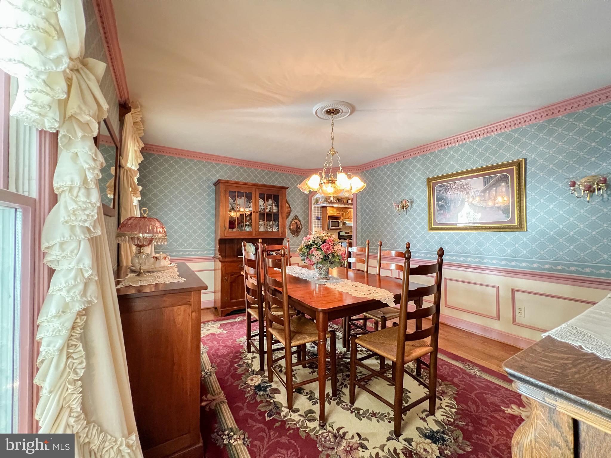 3690 Russell Road Woodbridge, VA 22192 - Photo 28 of 58 Dining Room