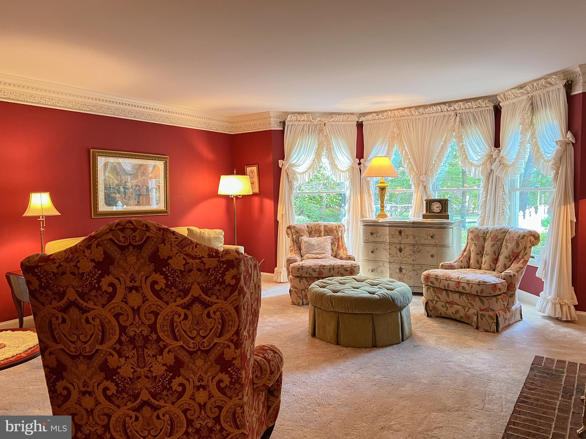 3690 Russell Road Woodbridge, VA 22192 - Photo 29 of 58 Living Room