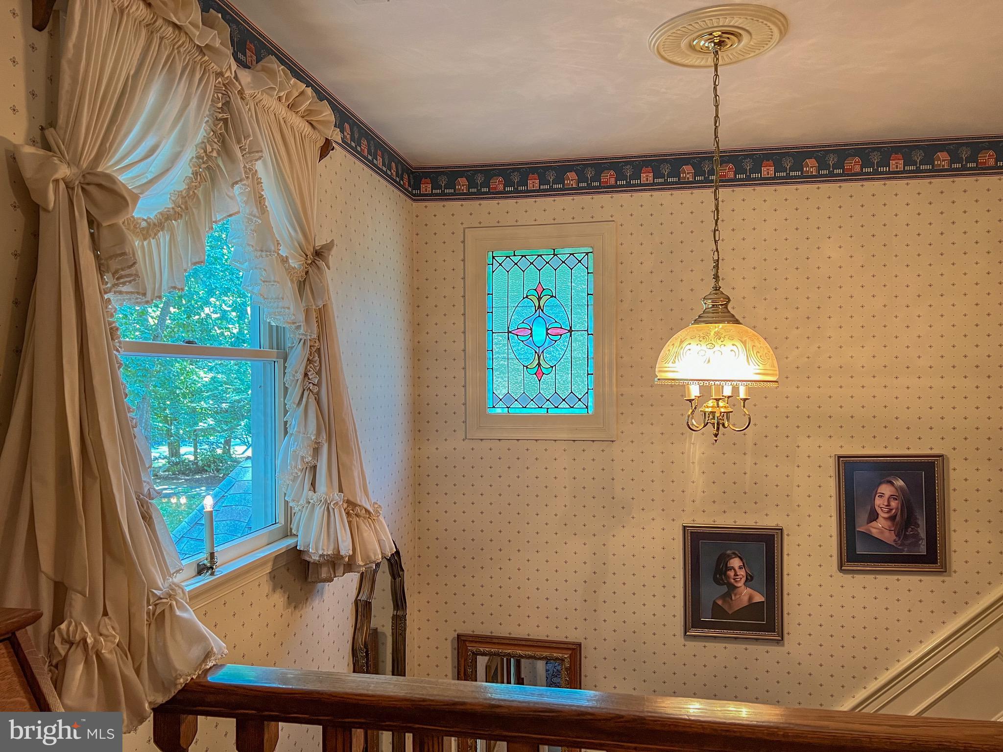 3690 Russell Road Woodbridge, VA 22192 - Photo 36 of 58 Upper Hall