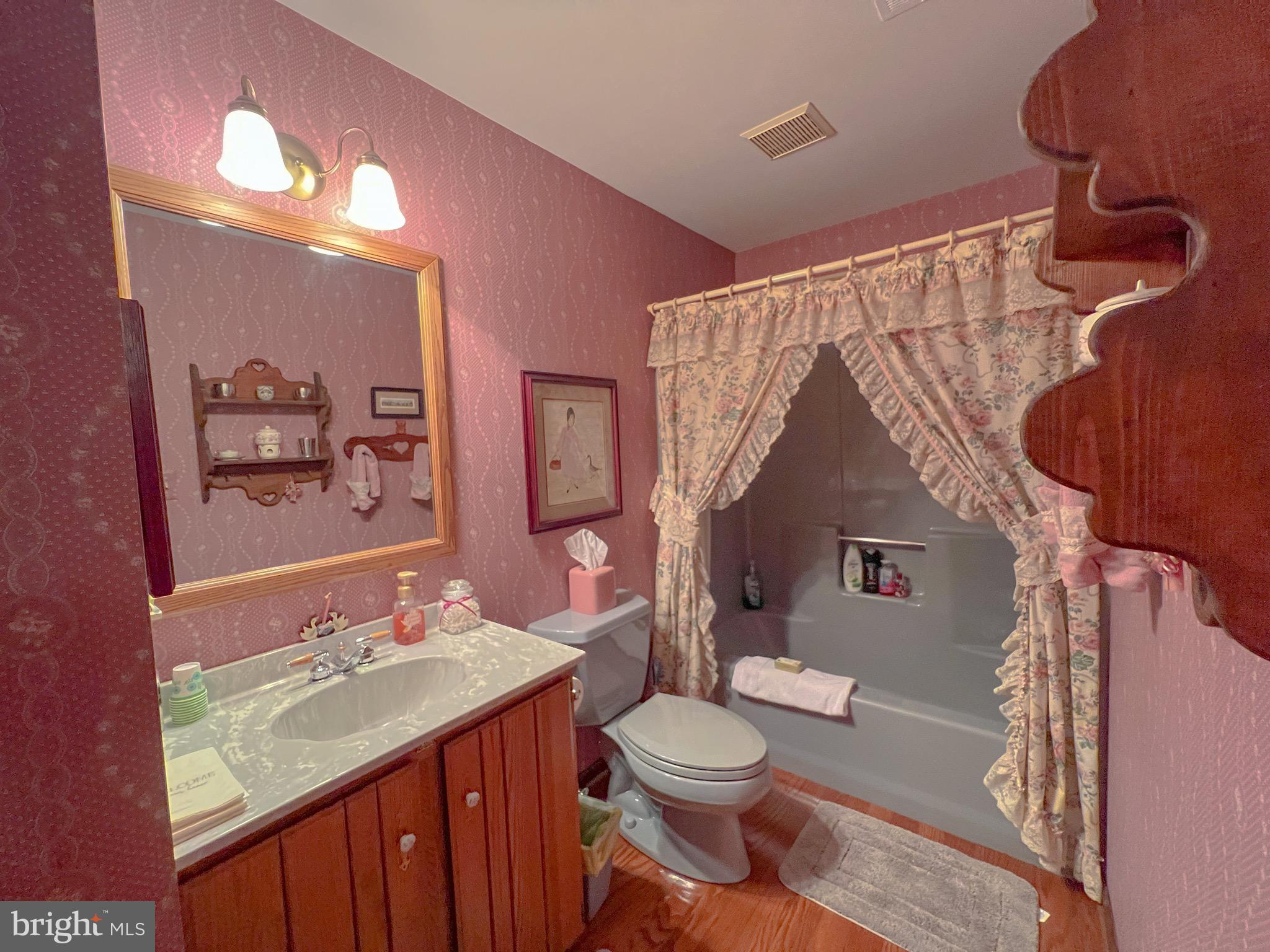 3690 Russell Road Woodbridge, VA 22192 - Photo 52 of 58 Basement Full Bath