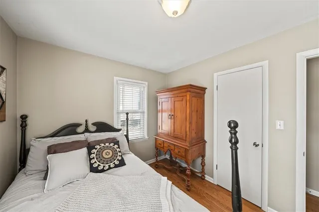 $250,000 | 426 West 87th Street, Kansas City, MO 64114