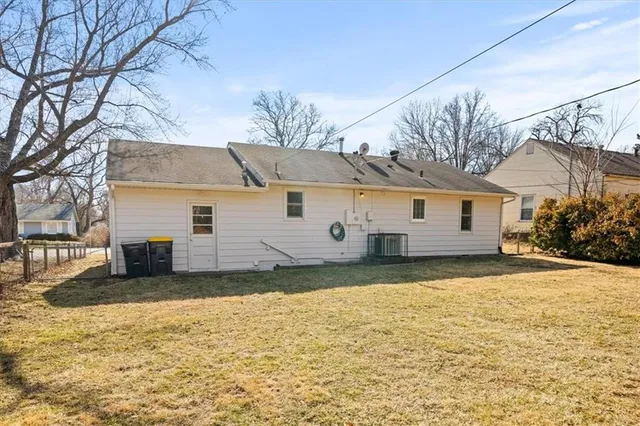 $250,000 | 426 West 87th Street, Kansas City, MO 64114