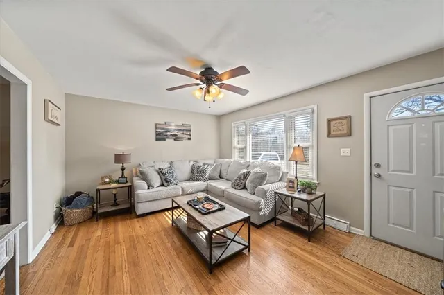 $250,000 | 426 West 87th Street, Kansas City, MO 64114