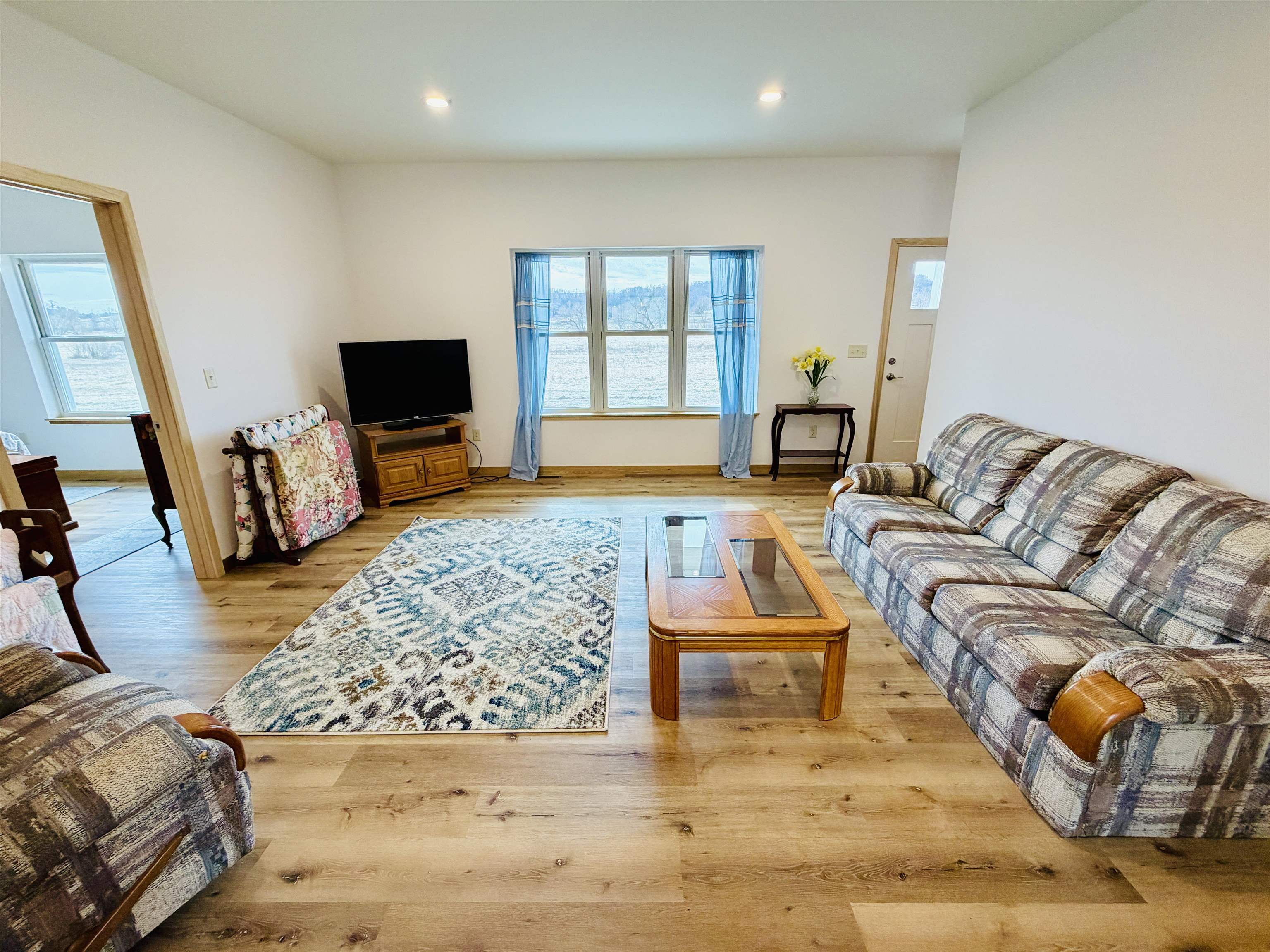 N2577 Pine Tree Monroe, WI 53566 - Photo 7 of 36