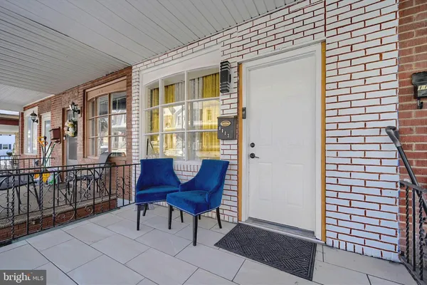 a view of a house with sitting area