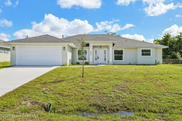 $2,400 | 1441 Eldron Boulevard Southeast, Palm Bay, FL 32909