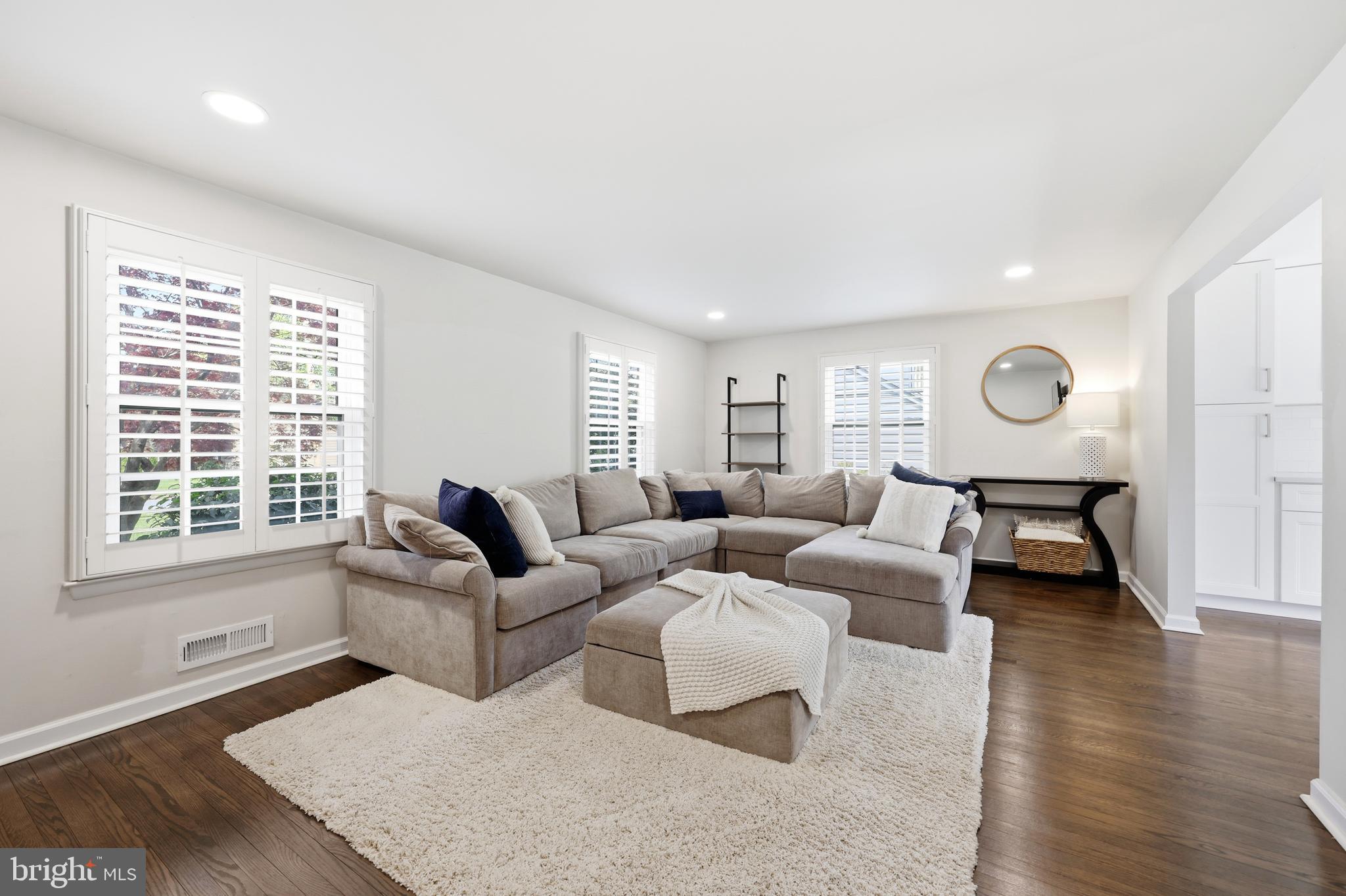 120 Warfield Road Cherry Hill, NJ 08034 - Photo 20 of 47