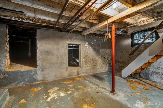 $390,000 | 18 June Street, South River, NJ 08882