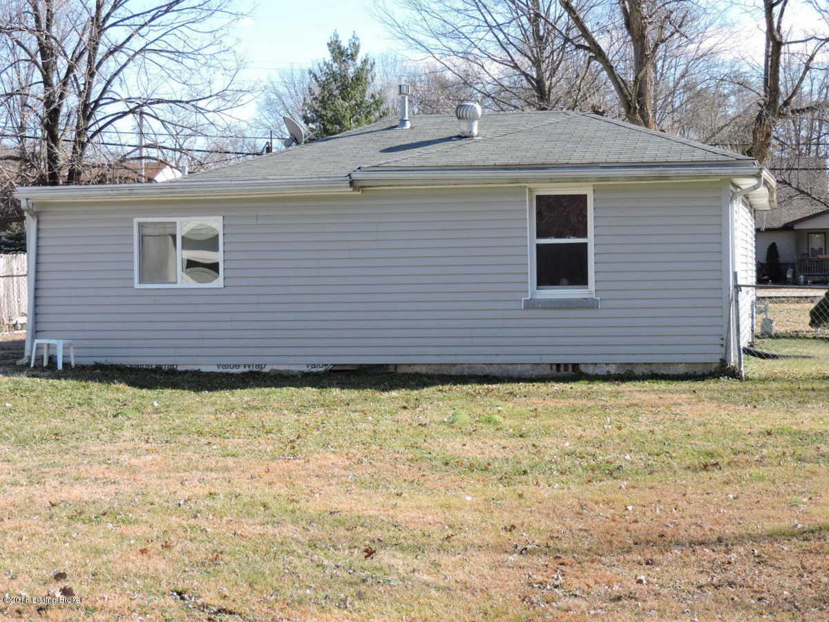 1111 Penile Road Louisville, KY 40272 - Photo 17 of 26 Rear Exterior