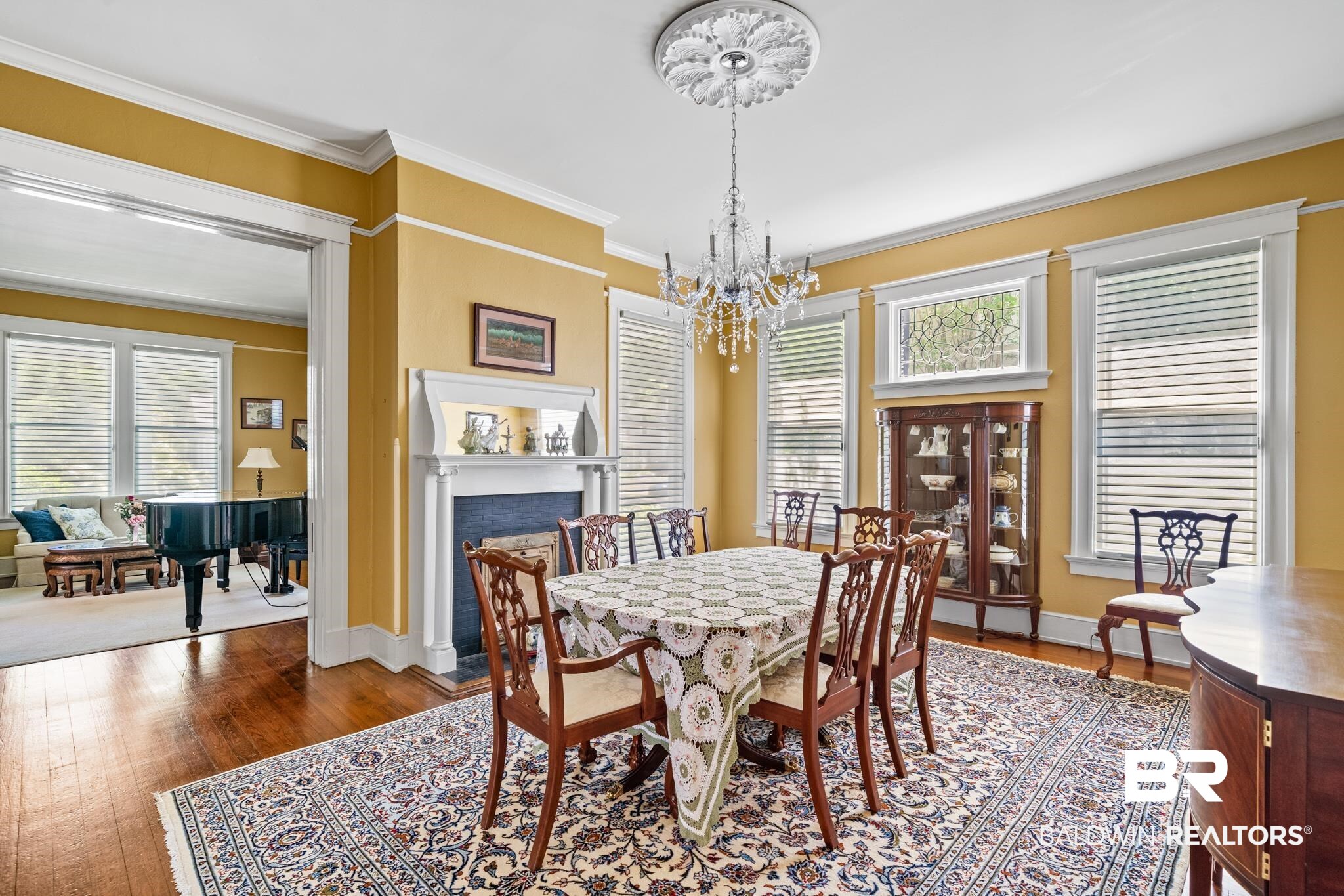 13 North Monterey Street Mobile, AL 36604 - Photo 12 of 48 Dining Room